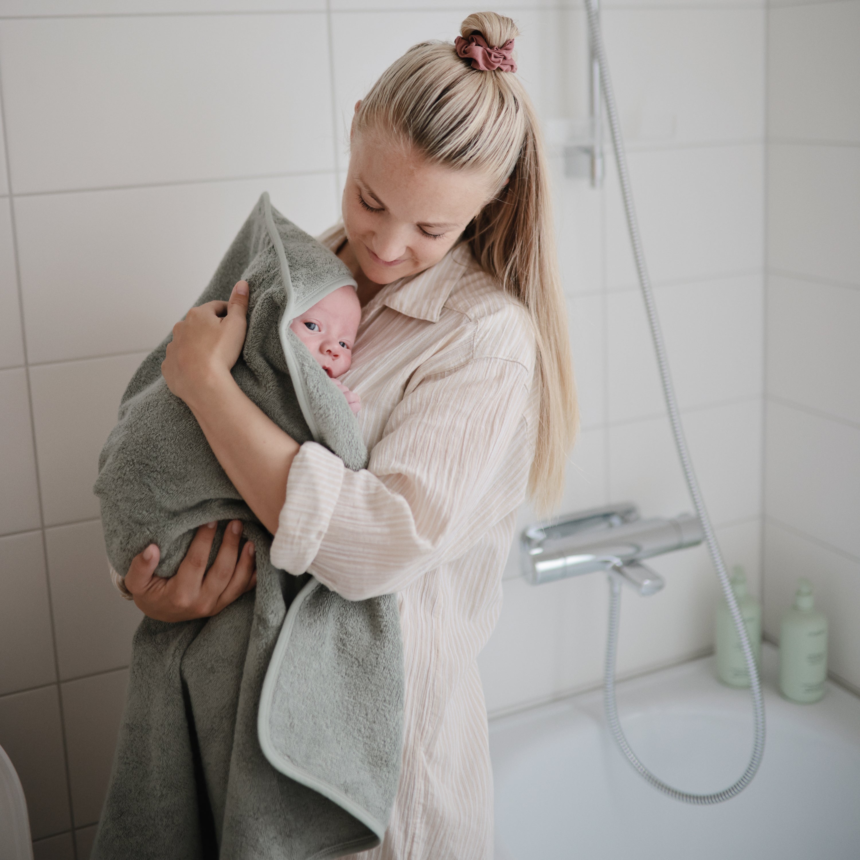 Organic Cotton Baby Hooded Towel Hooded Towel Mushie