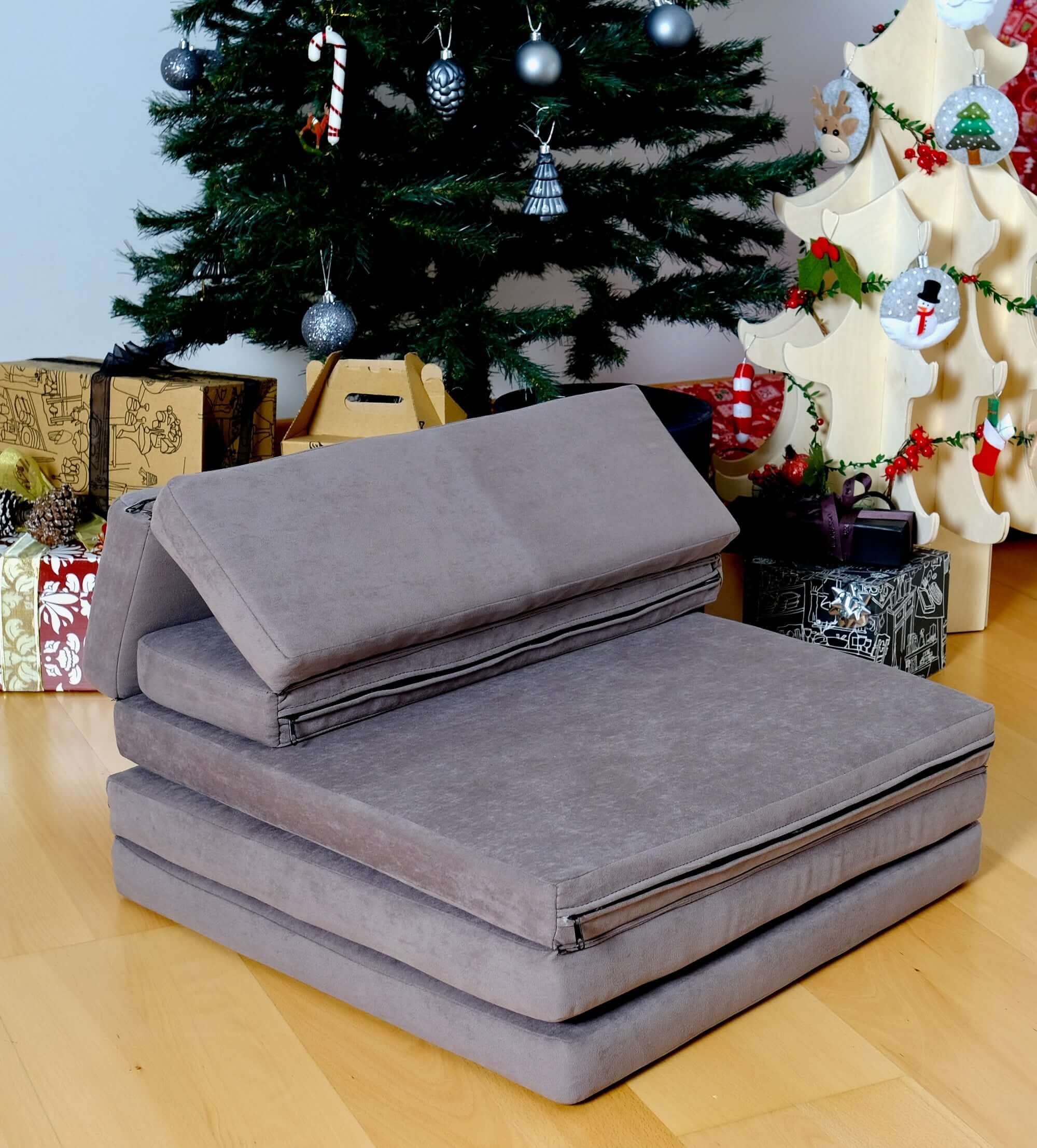 Transformable Kids Play Mat and Couch for Playtime and Relaxation