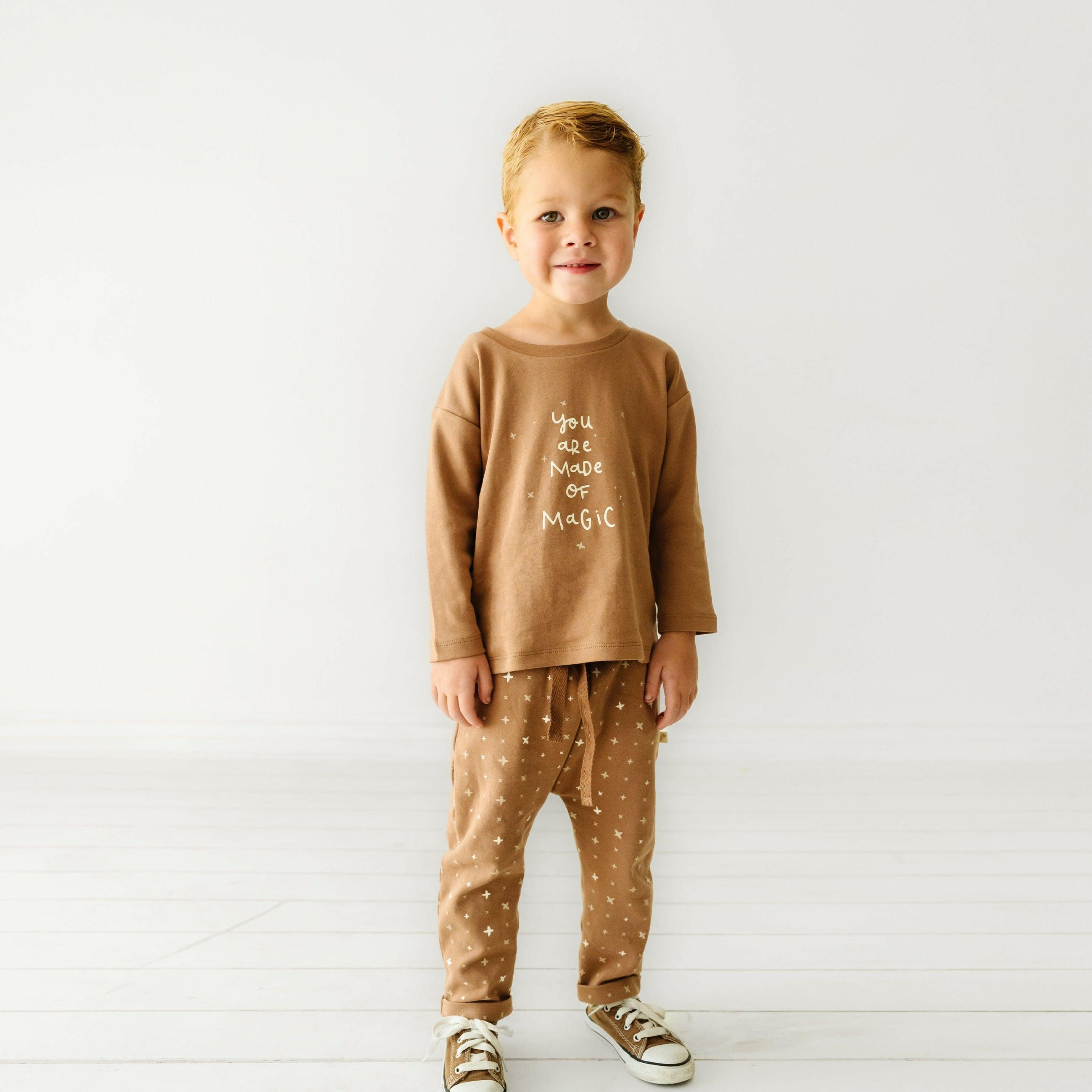 Organic Kids T-Shirt & Pant Set - Magic Tee & Pant Set Makemake Organics