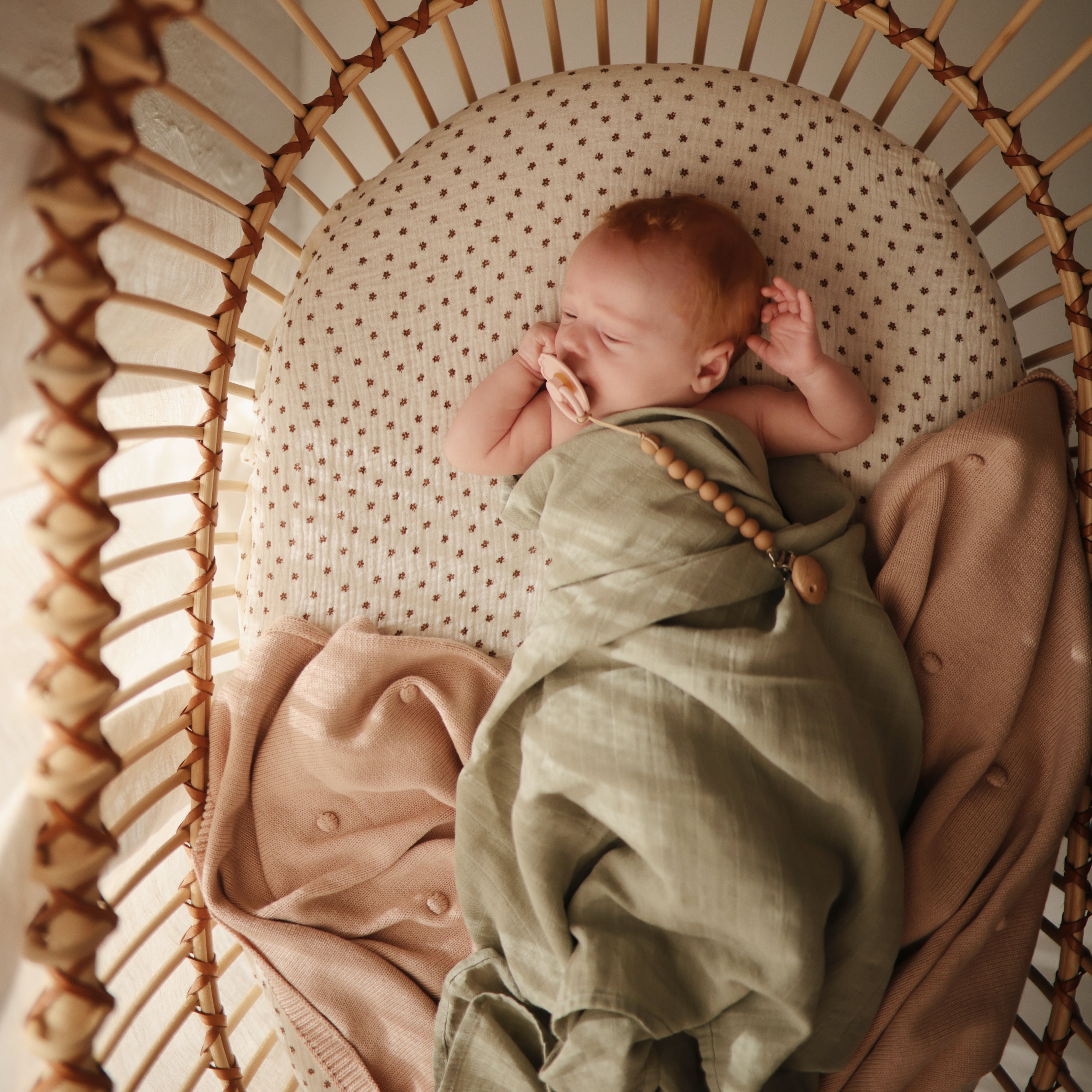 Extra Soft Bassinet Muslin Crib Sheet crib sheets Mushie