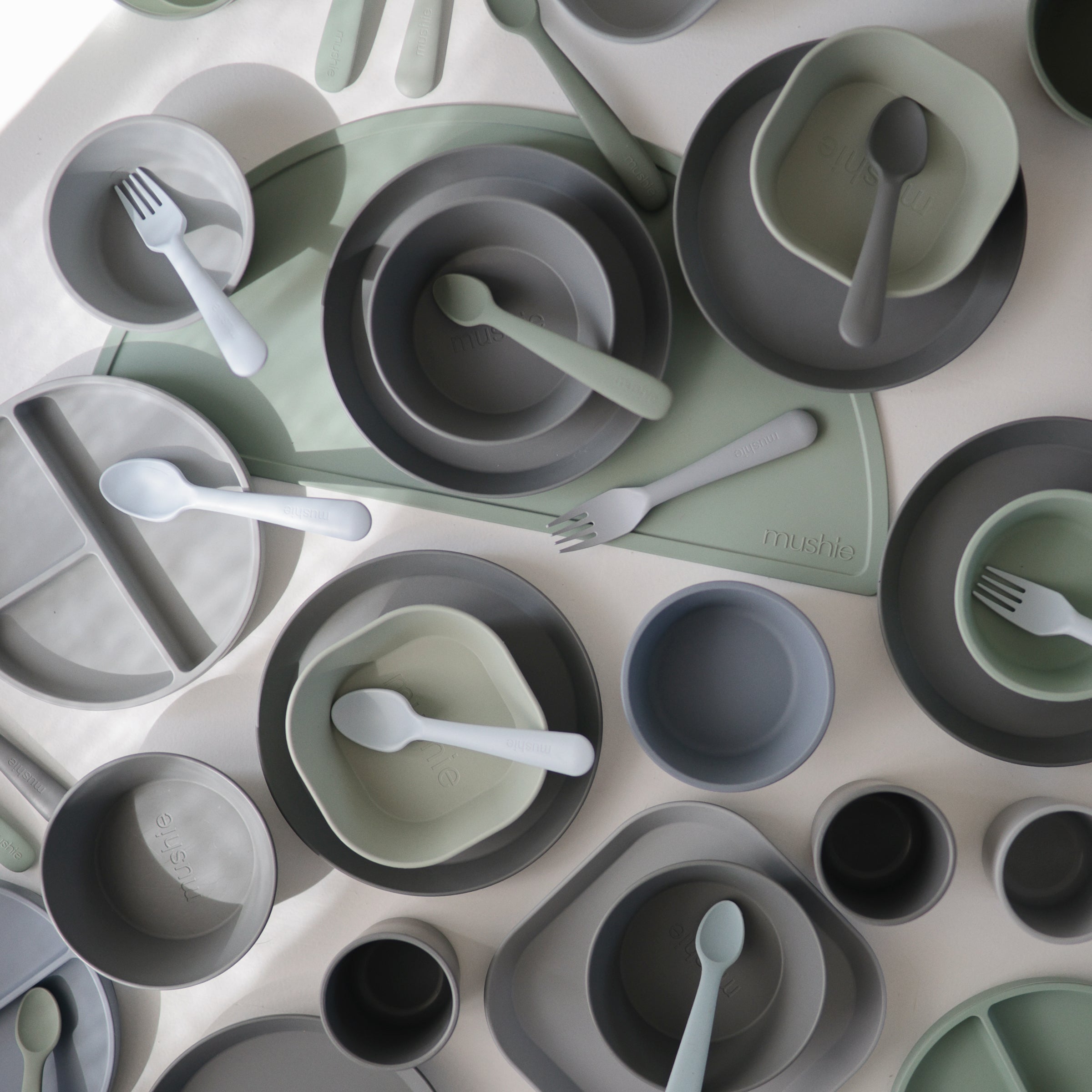 Round Dinnerware Bowl, Set of 2 Dinnerware Mushie