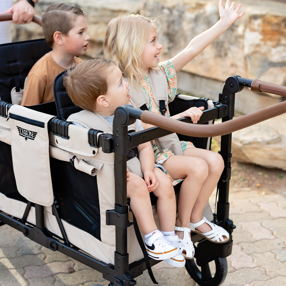 Keenz Vyo͞o The Seating Chameleon Stroller Wagon 4-Passengers Keenz Stroller Wagons