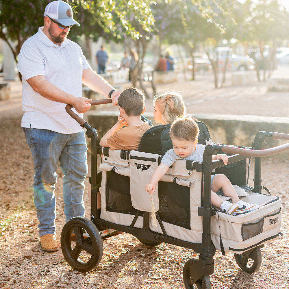 Keenz Vyo͞o The Seating Chameleon Stroller Wagon 4-Passengers Keenz Stroller Wagons