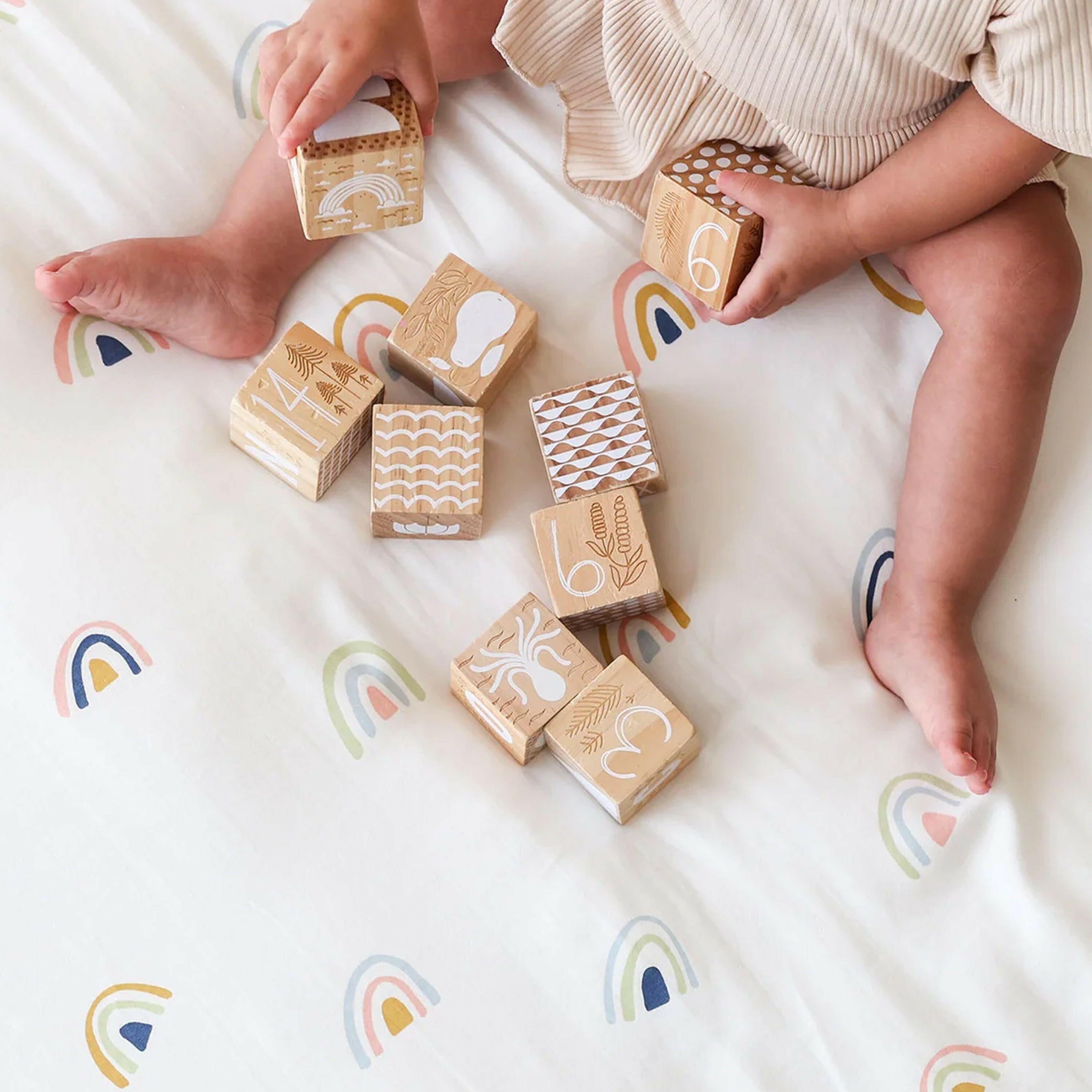 Organic Mini Crib Sheet - Dotty & Rainbow Playard Fitted Sheet Makemake Organics