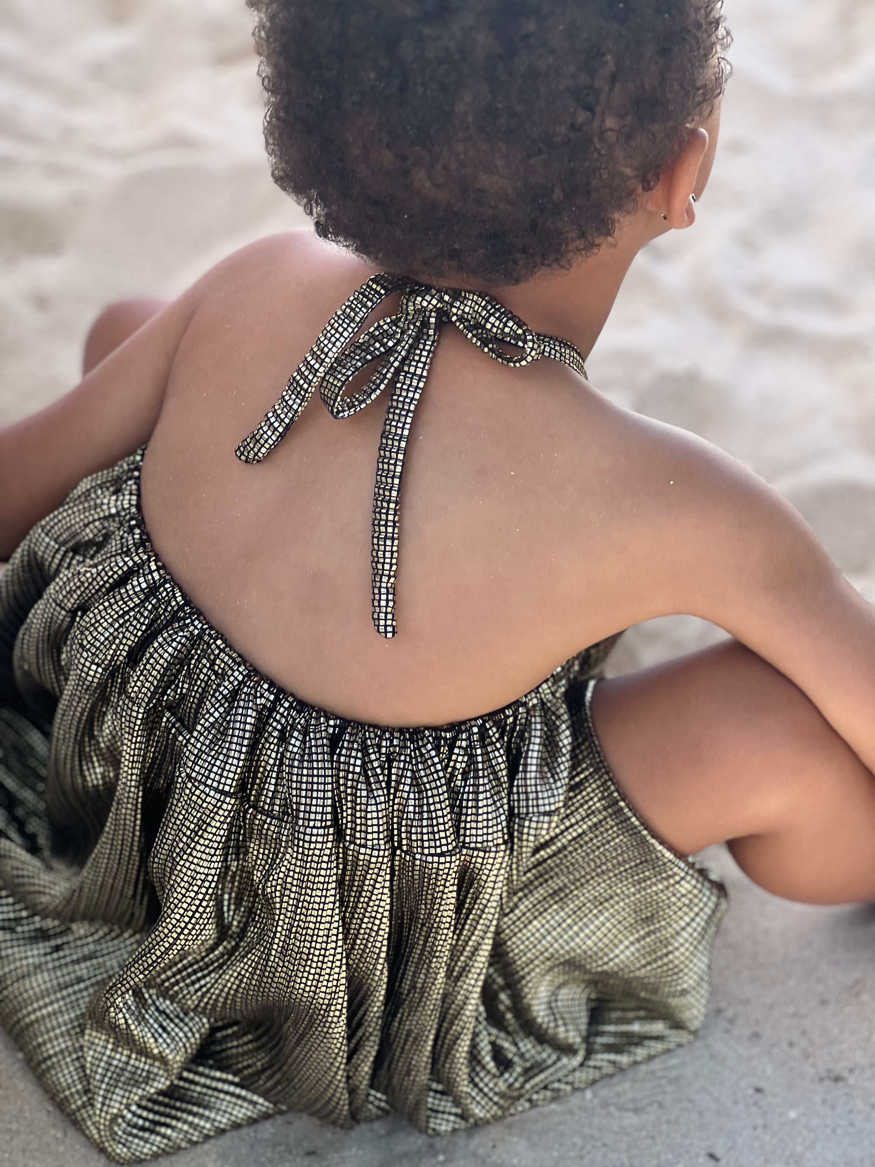 Dark Gold Shimmer - Gold