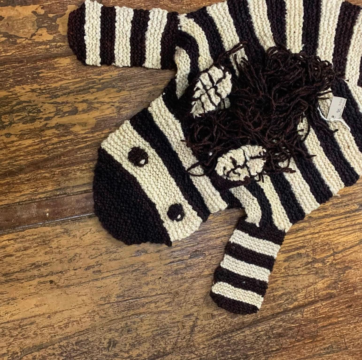 Organic Wool Play Mat + Nursery Rug | Zebra