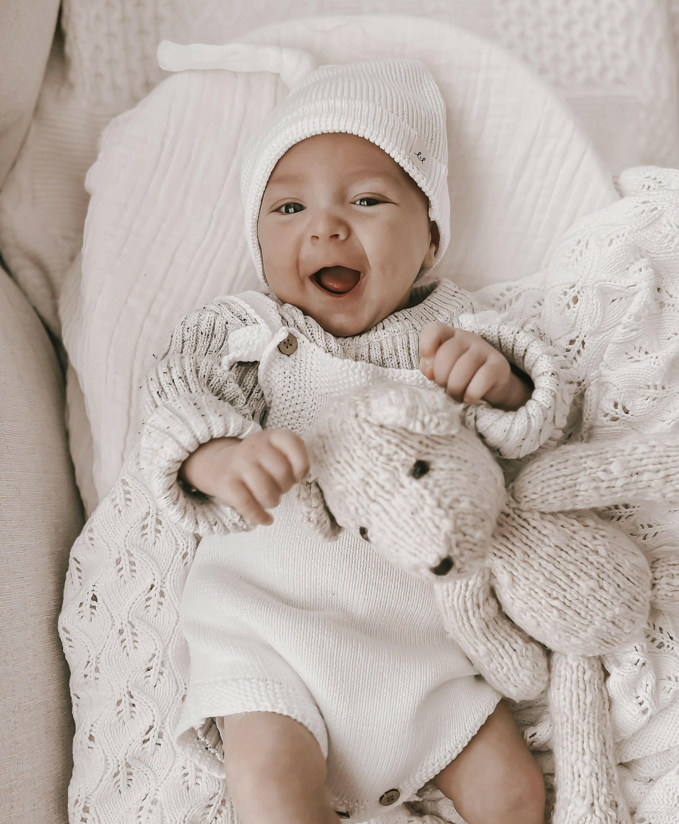 Luna + Luca Knotted Hat - White  Luna + Luca