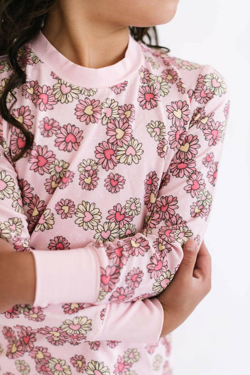 2 Piece Pajama Set in Wild Daisy Heart Ollie Jay