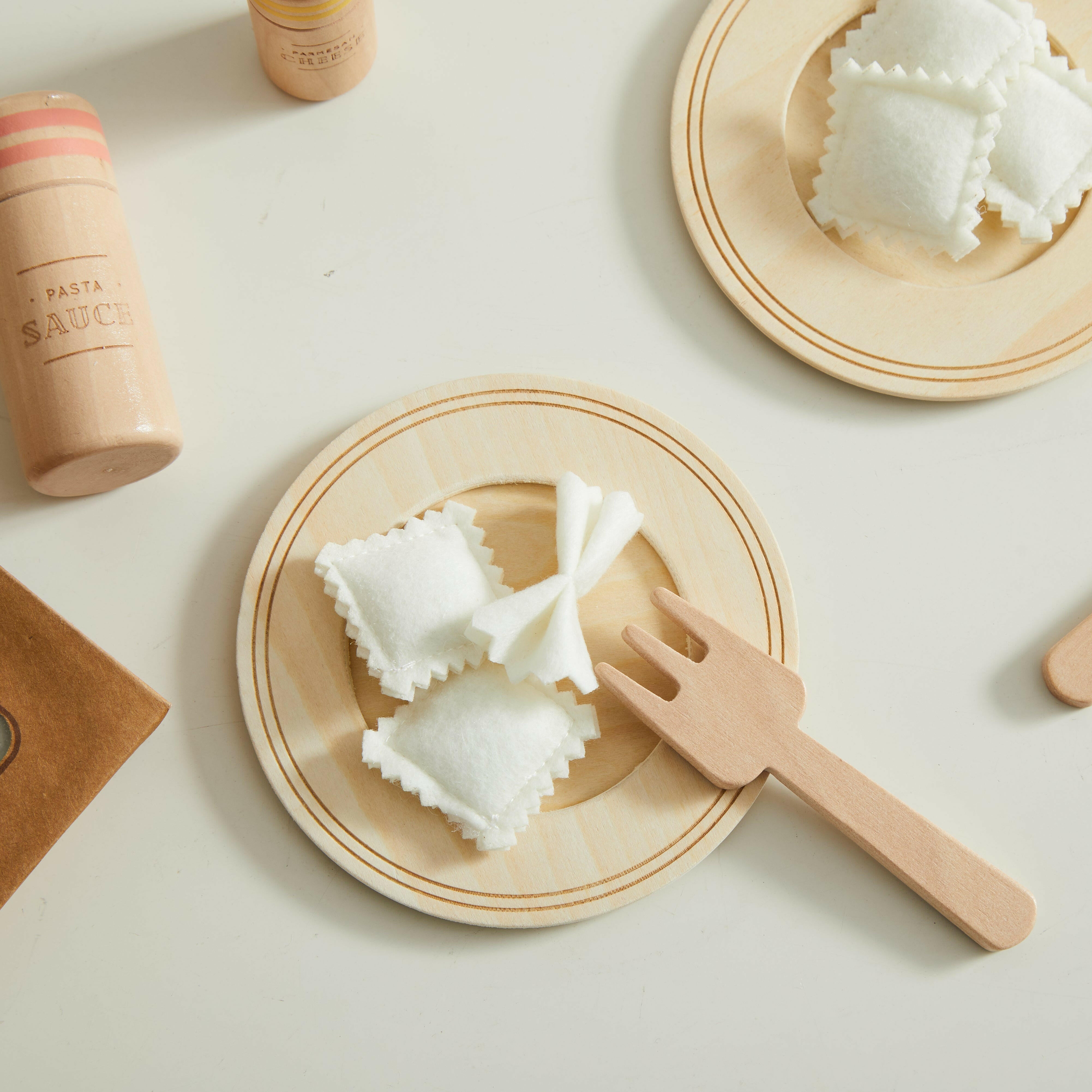 Table it Pasta Set Wonder and Wise