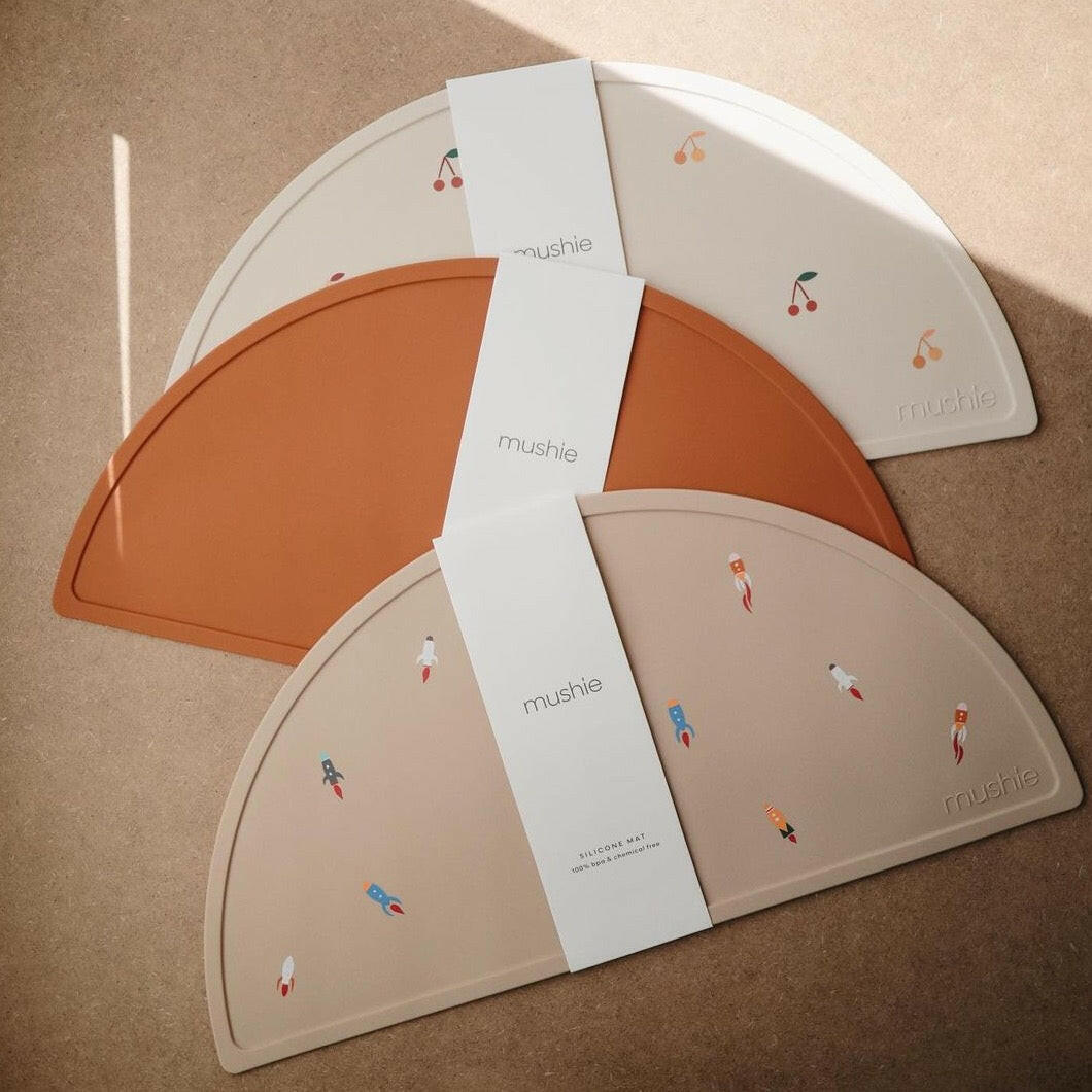 Silicone Place Mat Feeding Mushie