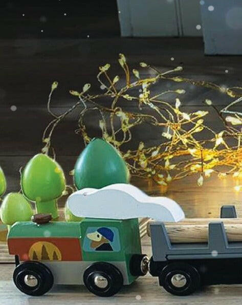 Wild Pines Train Set Train Tender Leaf