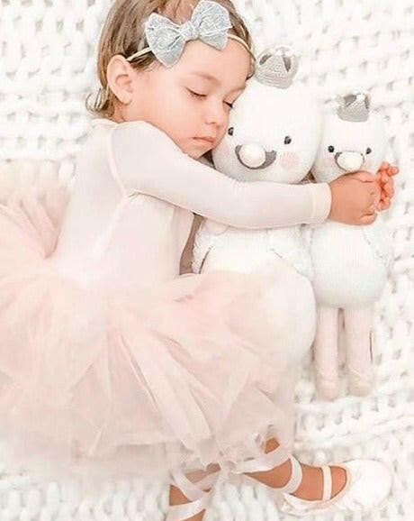 Harlow the Swan Stuffies Cuddle + Kind