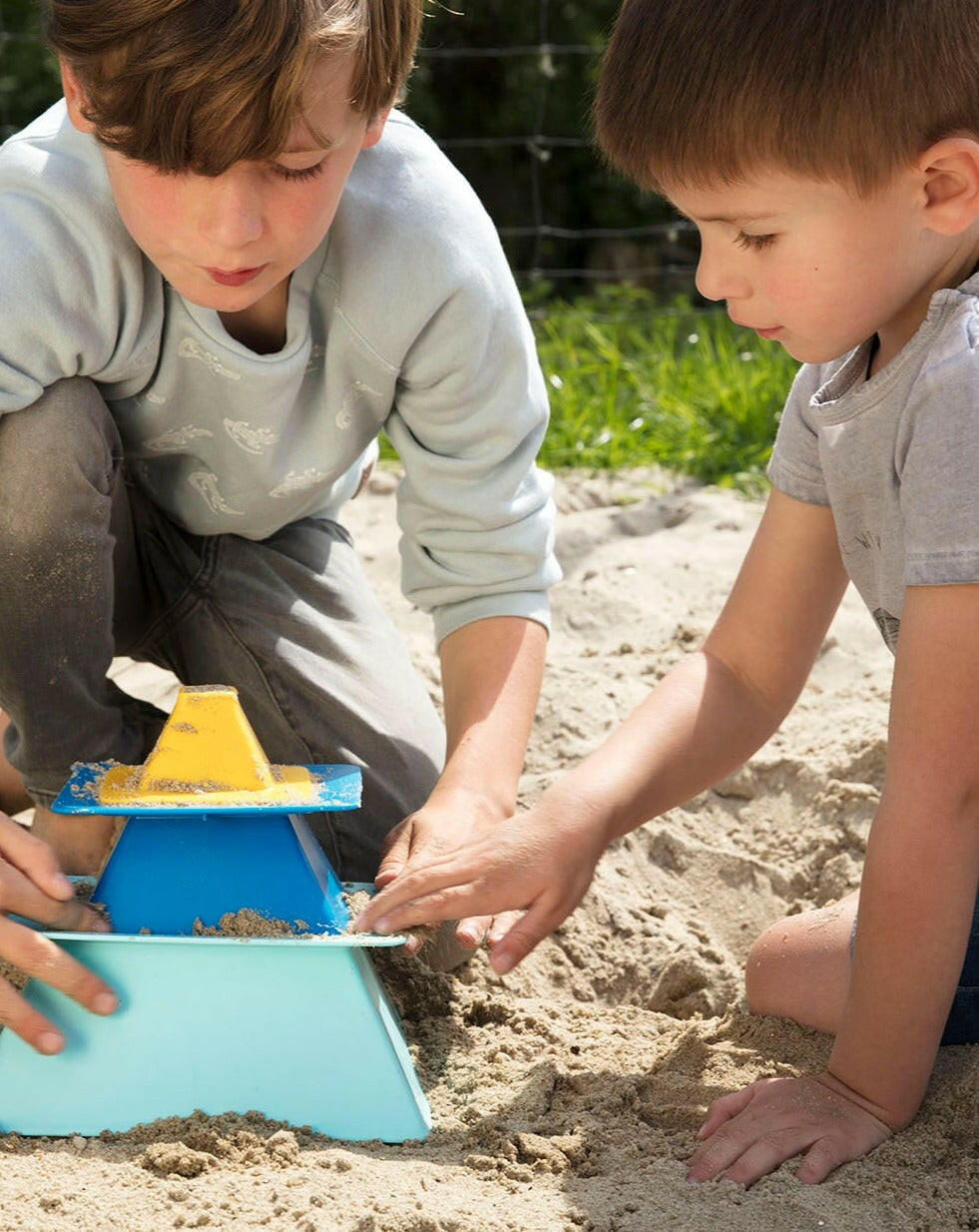 Pira - Vintage Blue & Mellow Yellow Beach & Sand Toys Quut Vintage Blue + Dark Blue + Mellow Yellow