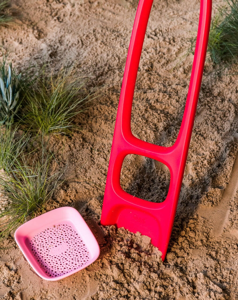 Scoppi - Cherry Red & Sweet Pink Beach & Sand Toys Quut