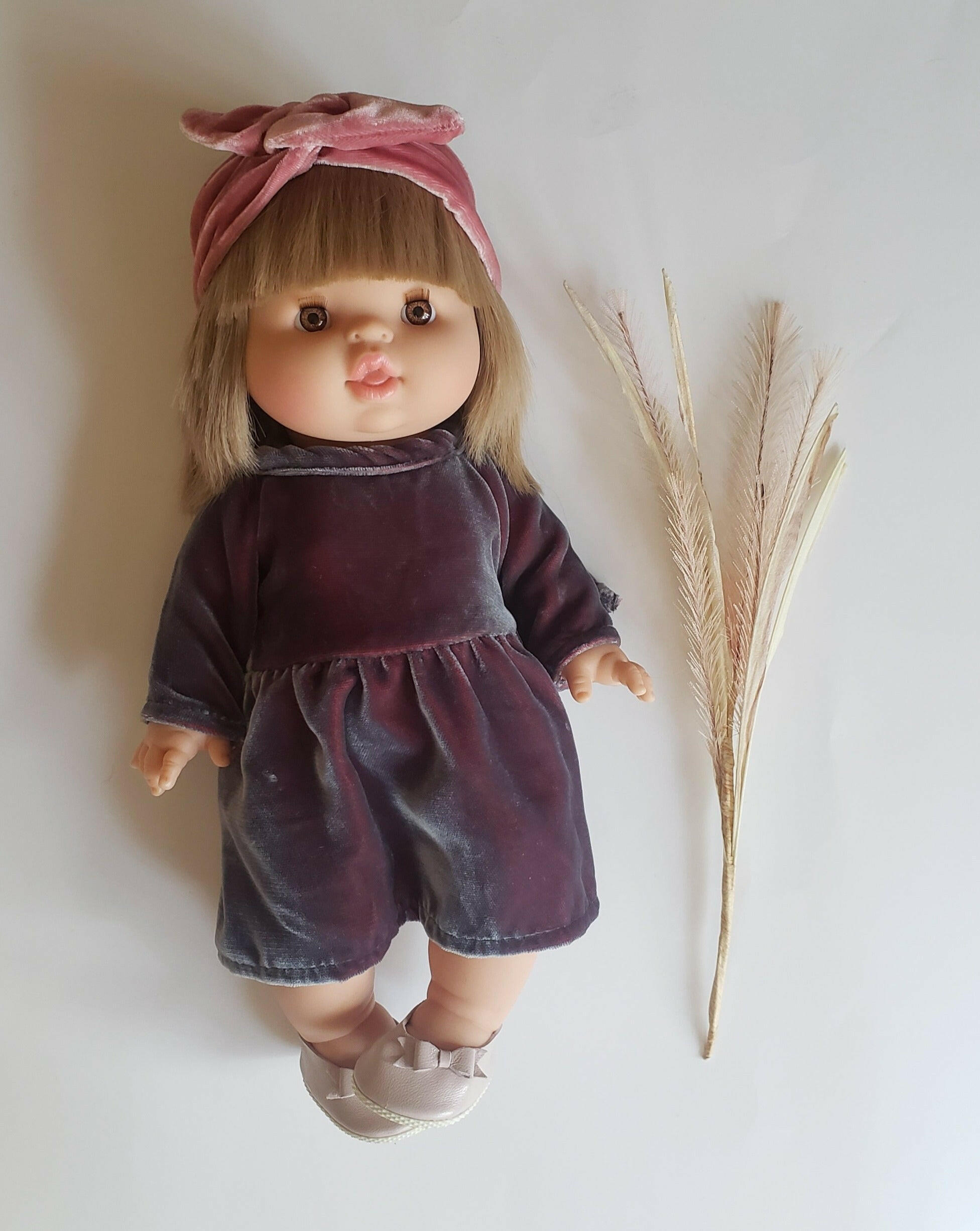 Velvet Faustine set Grey & Rose Doll Clothing Minikane