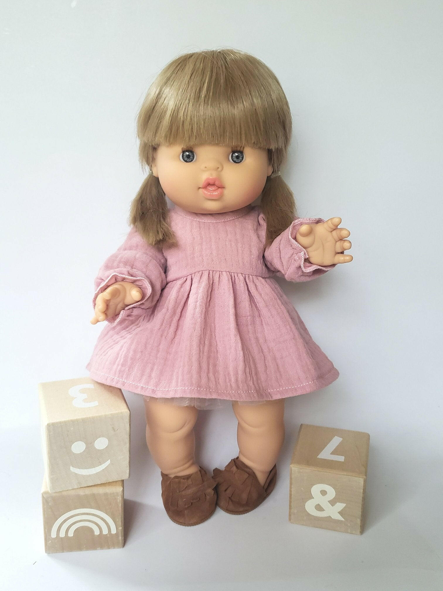 Minikane Yze Baby Girl Doll Dolls Minikane