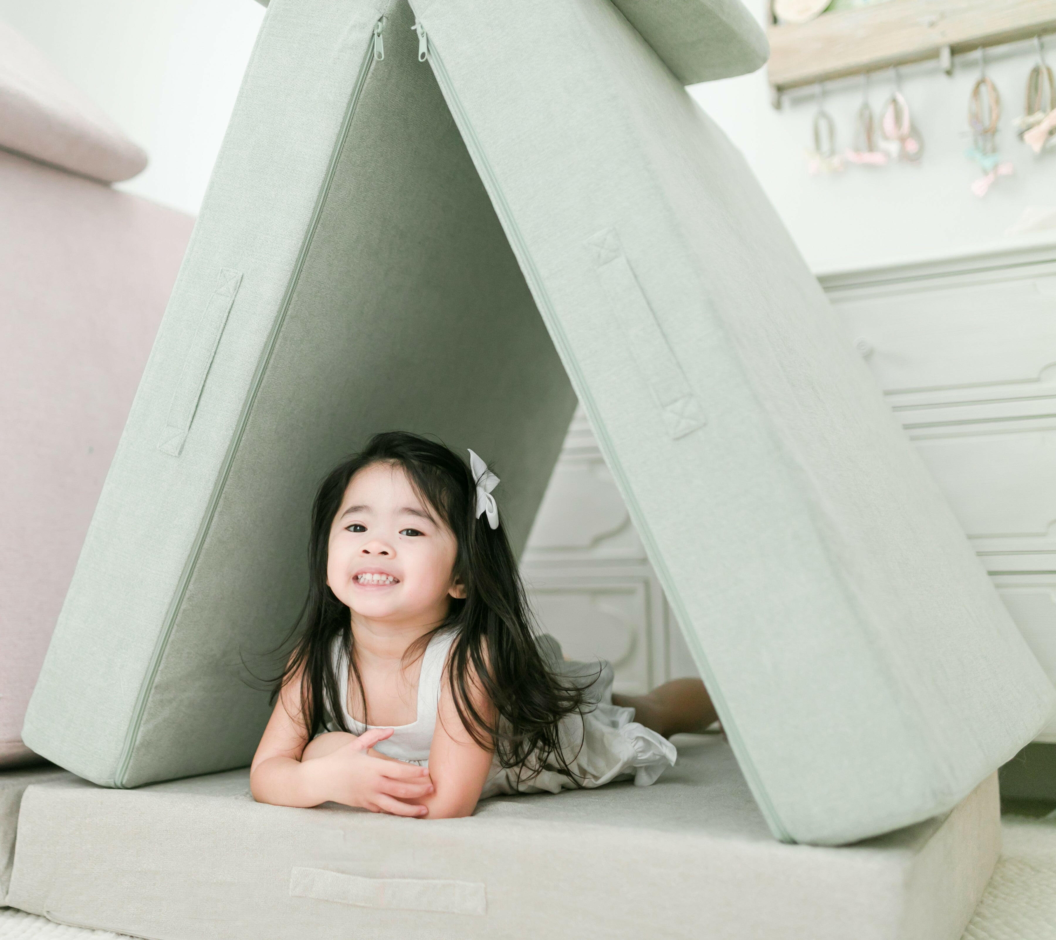 Double Kozy Couch Couch iloveplum