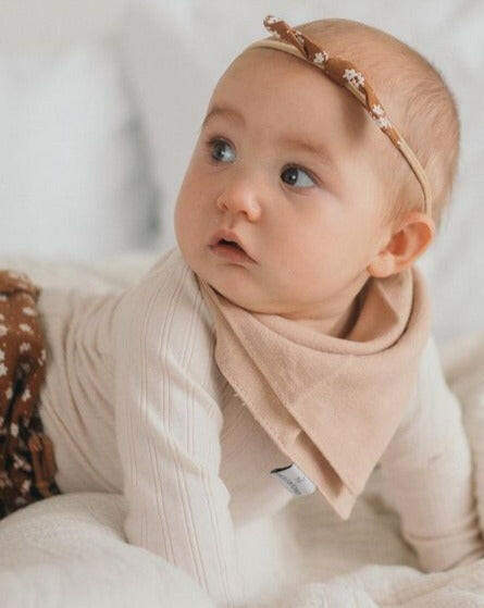 Linen Drool Bib Feeding Moss & Fawn