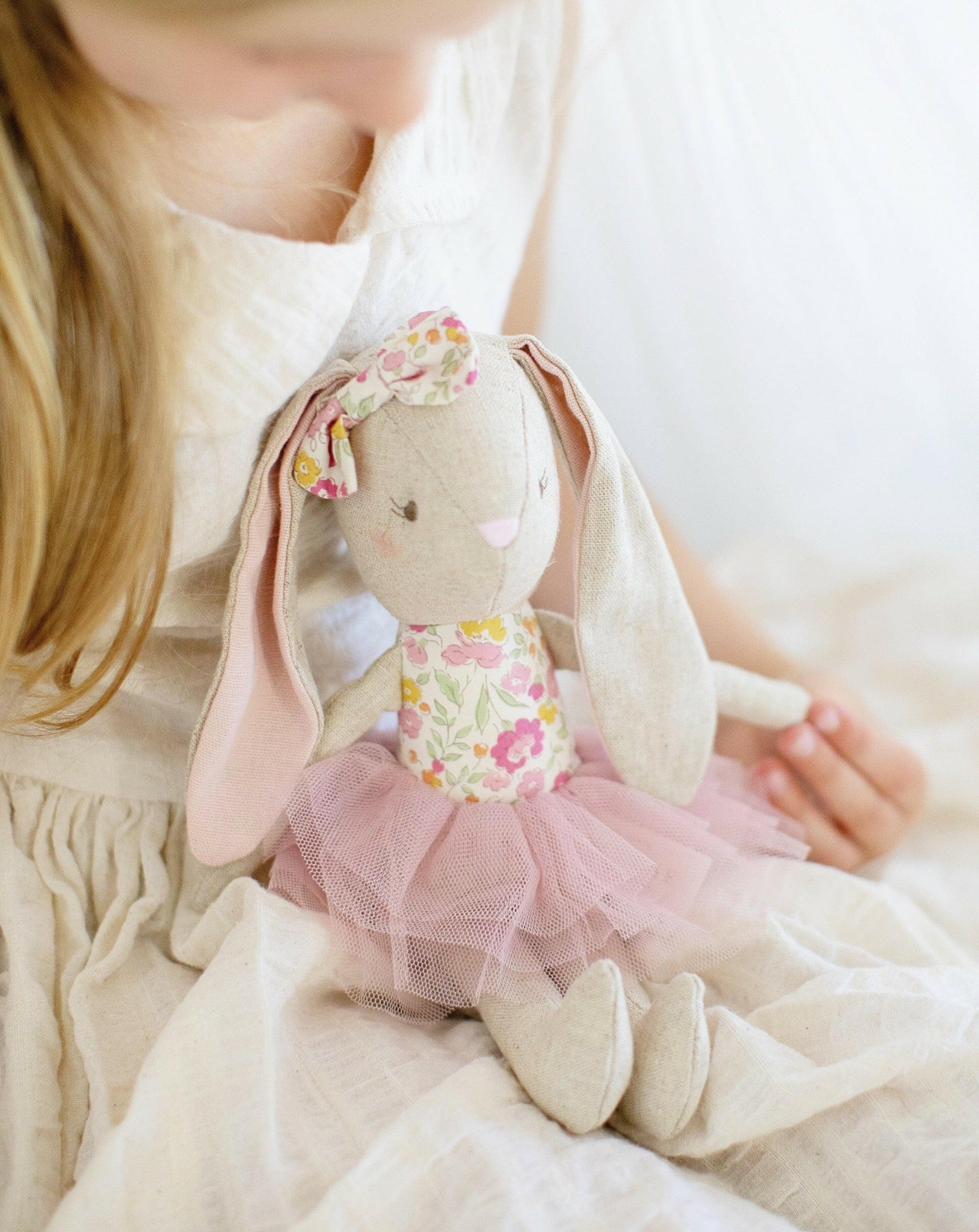 Linen Baby Pearl - Blush Kids Toys Alimrose