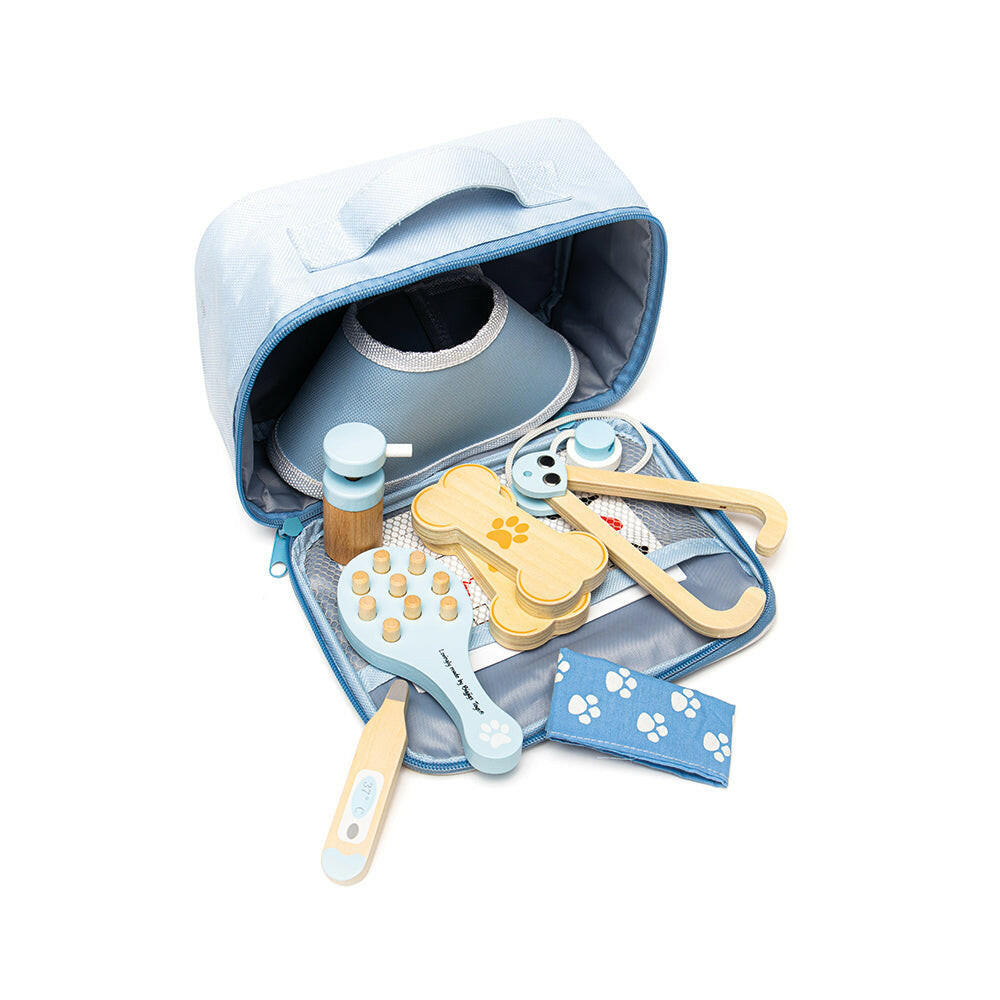 Veterinary Set by Bigjigs Toys US  Bigjigs Toys US