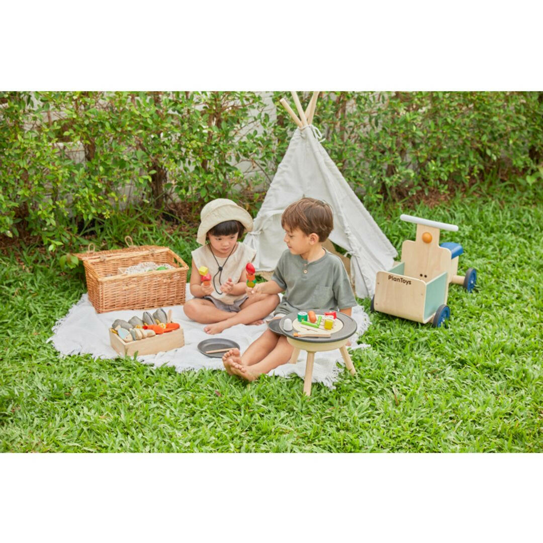 BBQ Playset PlanToys