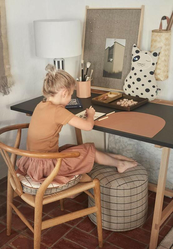 Grid Pouf - Clay OYOY