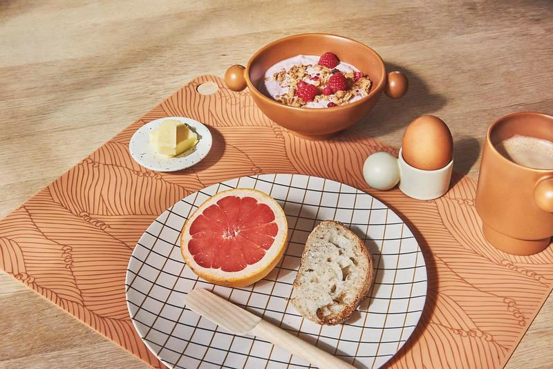 Bamboo Grid Tray - Small - Offwhite / Rubber OYOY