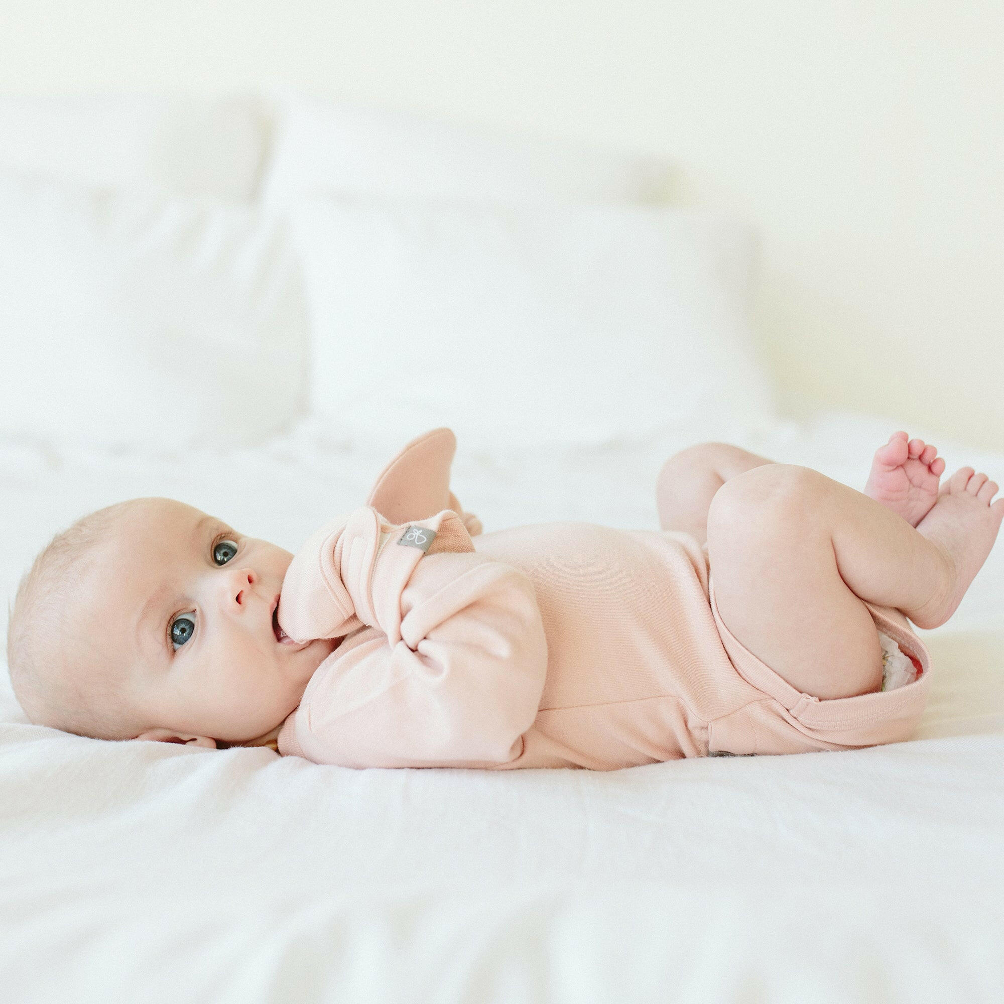 LONG-SLEEVE BODYSUIT | ROSE bodysuit goumikids
