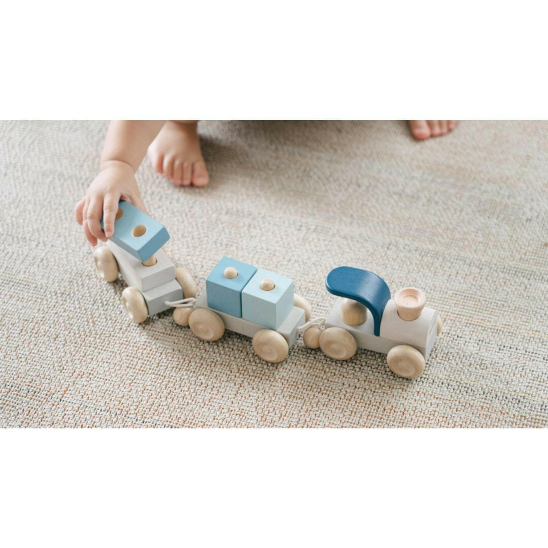 Stacking Train Trio - Orchard  PlanToys