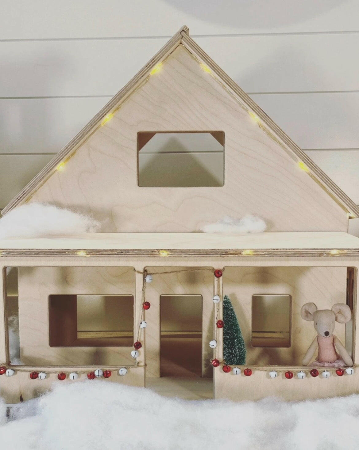 Lovering Lake House Dollhouses Conifer Toys
