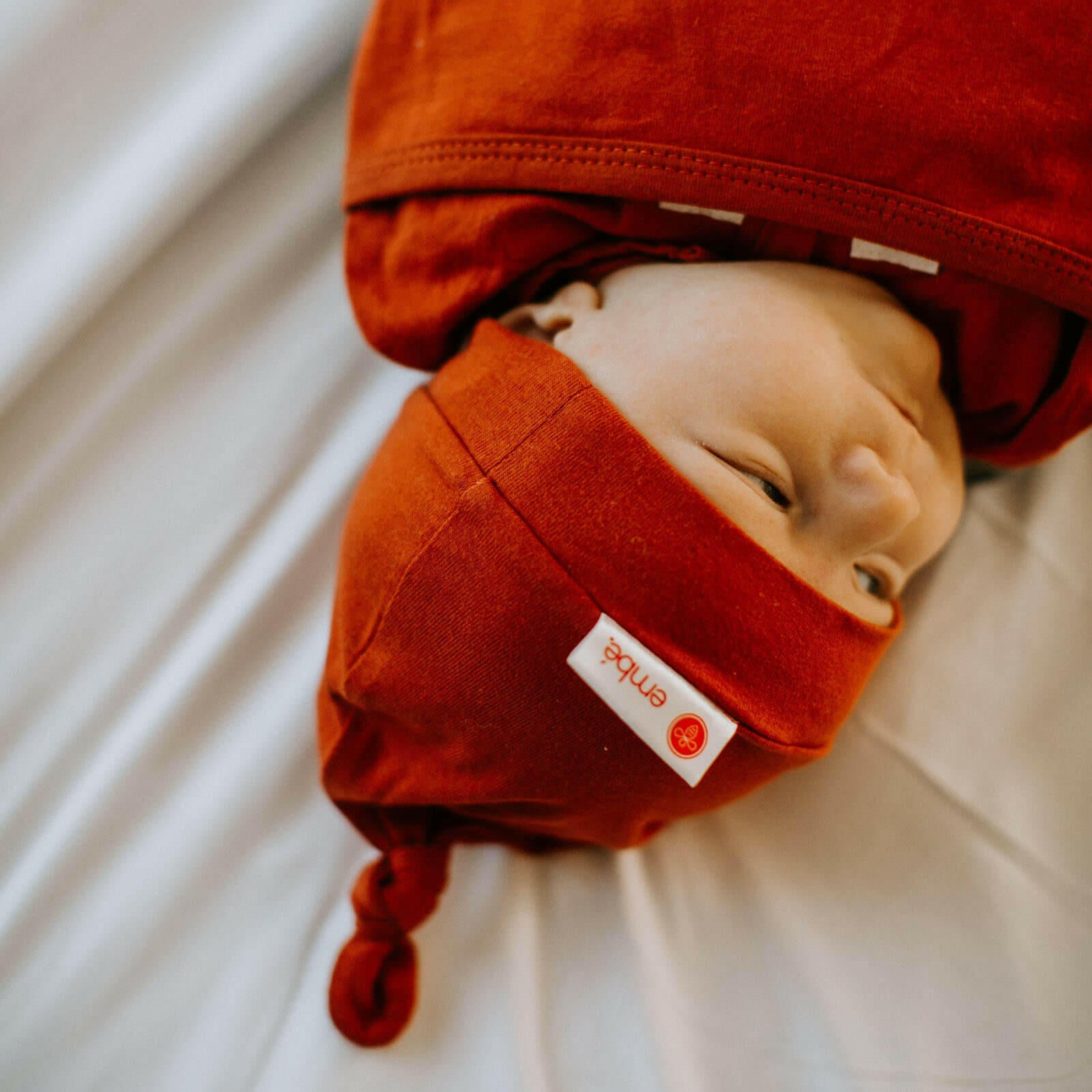Hat + Long Sleeve Swaddle Sack Bundle Swaddling Blankets embé®