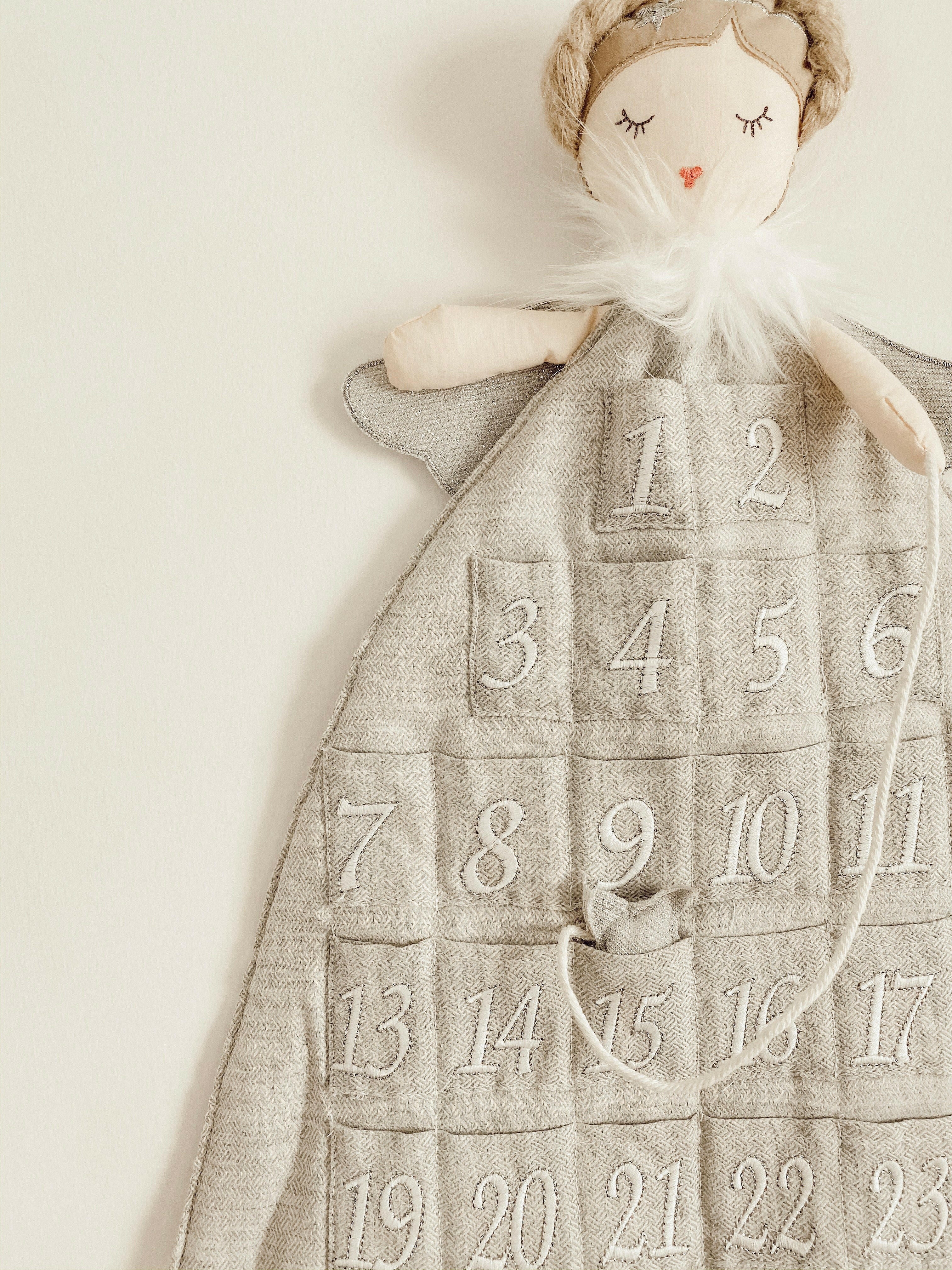 Silver Angel Christmas Advent Calendar Calendar MON AMI