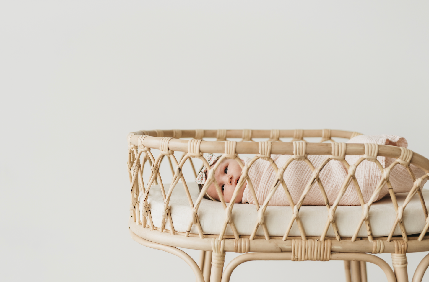 Aria Full-Sized Changing Table Furniture Ellie & Becks Co.