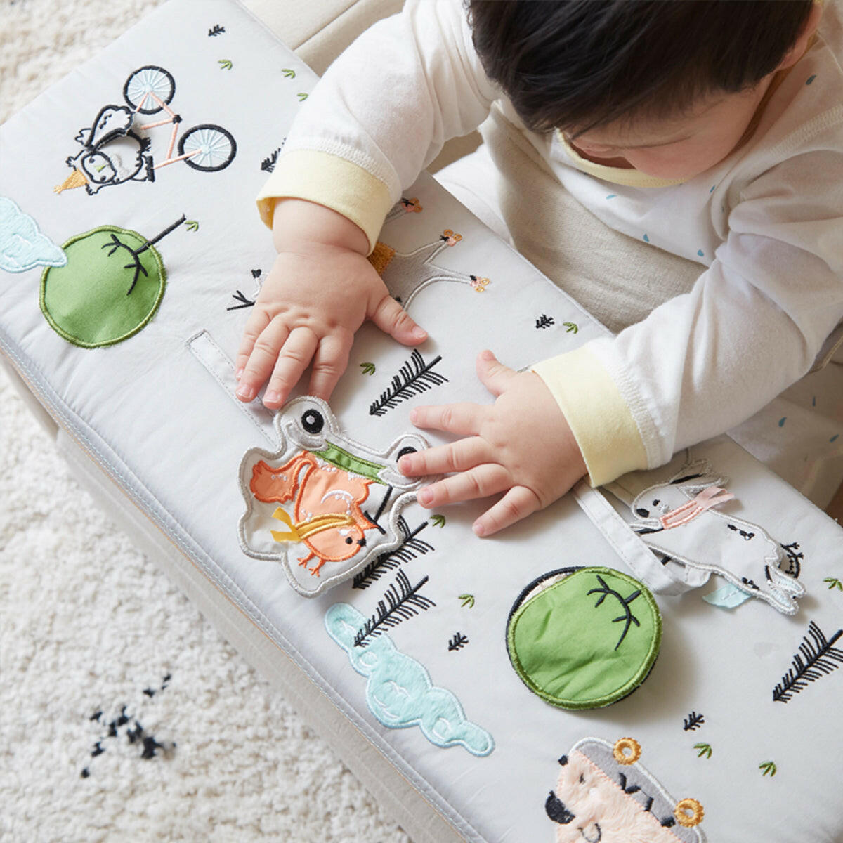Baby Activity Chair Furniture Wonder & Wise