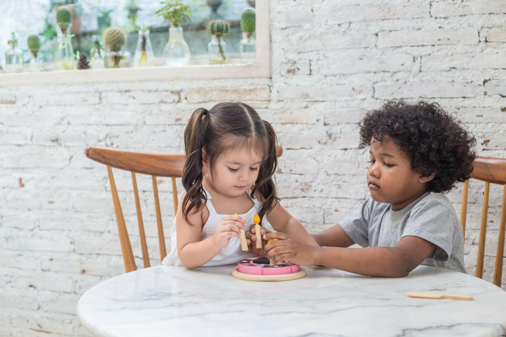 Birthday Cake Set Pretend Play PlanToys