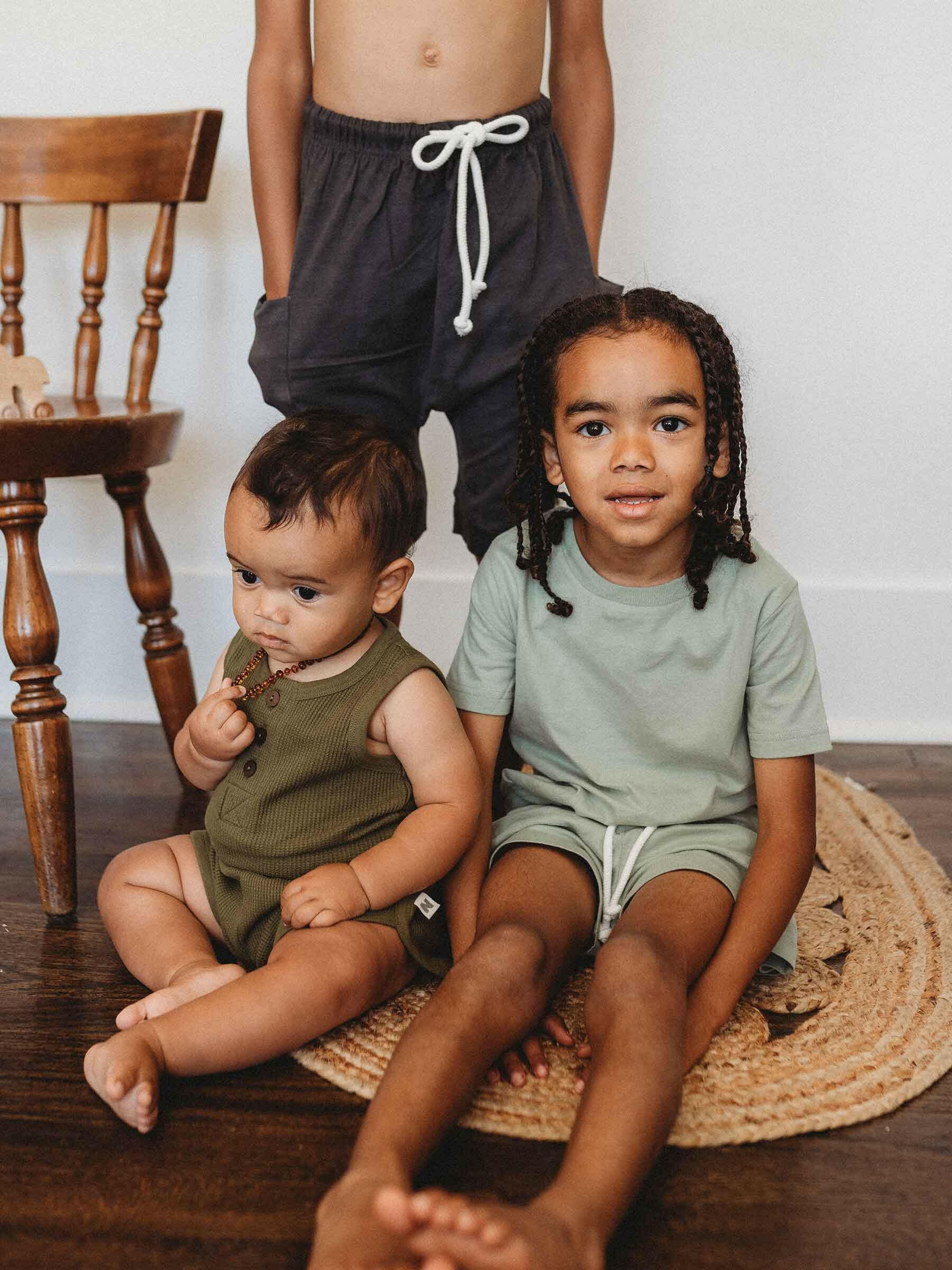Easy Tiger Tee Pistachio child cotton Nui Organics