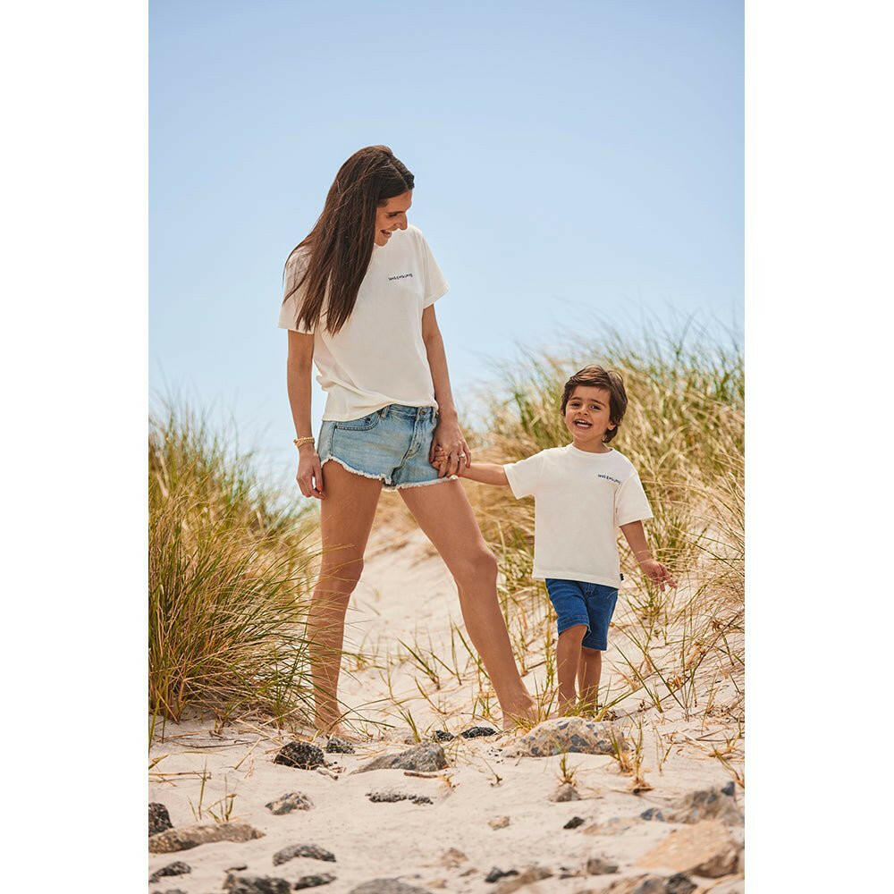 Adult 100% Earth Loving T-Shirt T-Shirt Mon Coeur