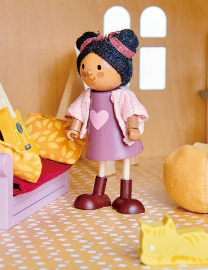 Ayana and her Cat Dolls Tender Leaf