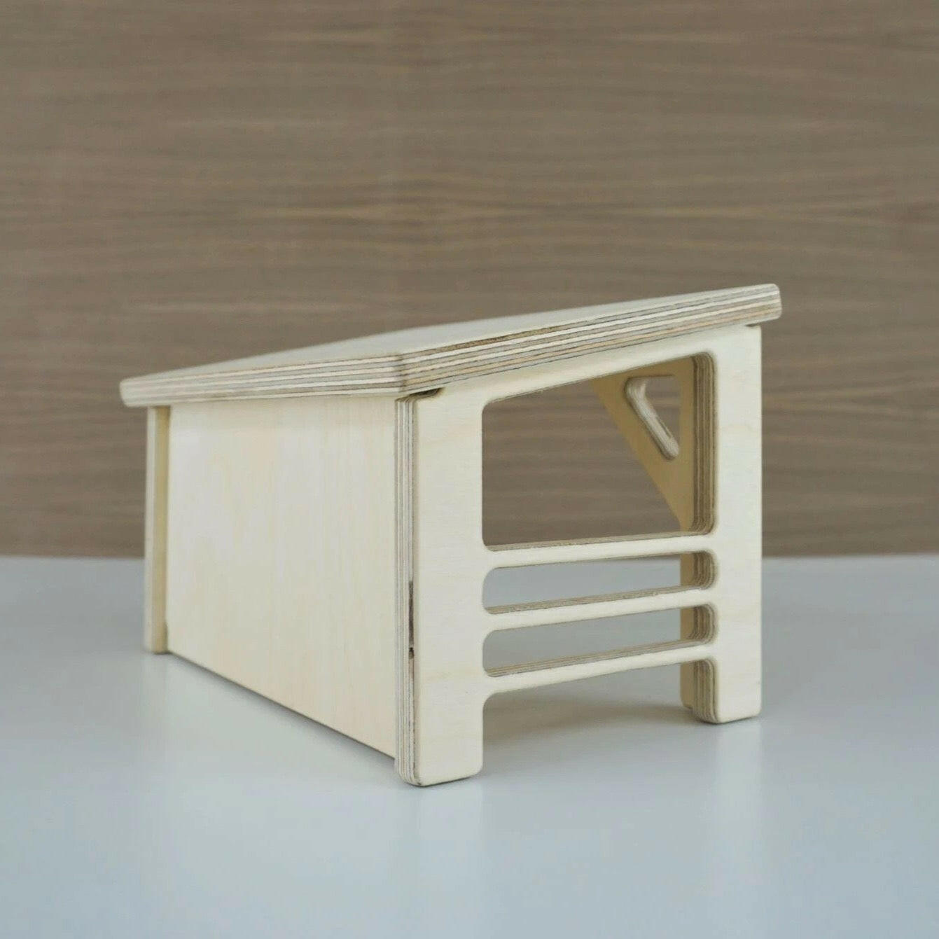 Valley Stable Dollhouses Conifer Toys