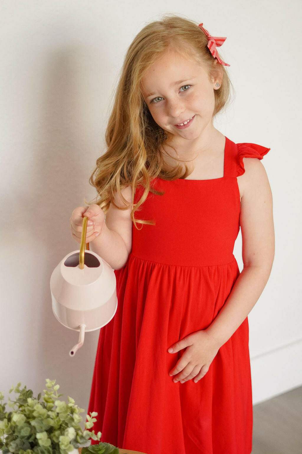 Rosita in Scarlet Ollie Jay