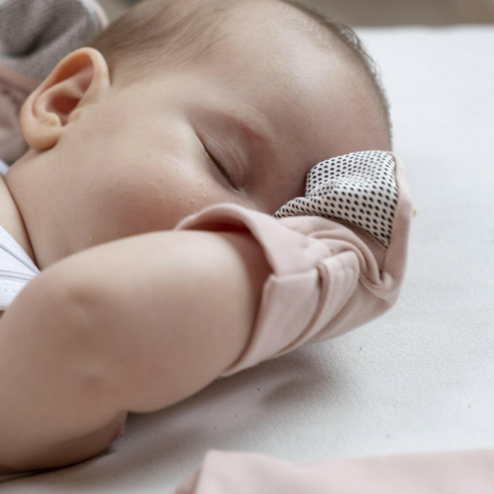 MITTS | ROSE mitts goumikids