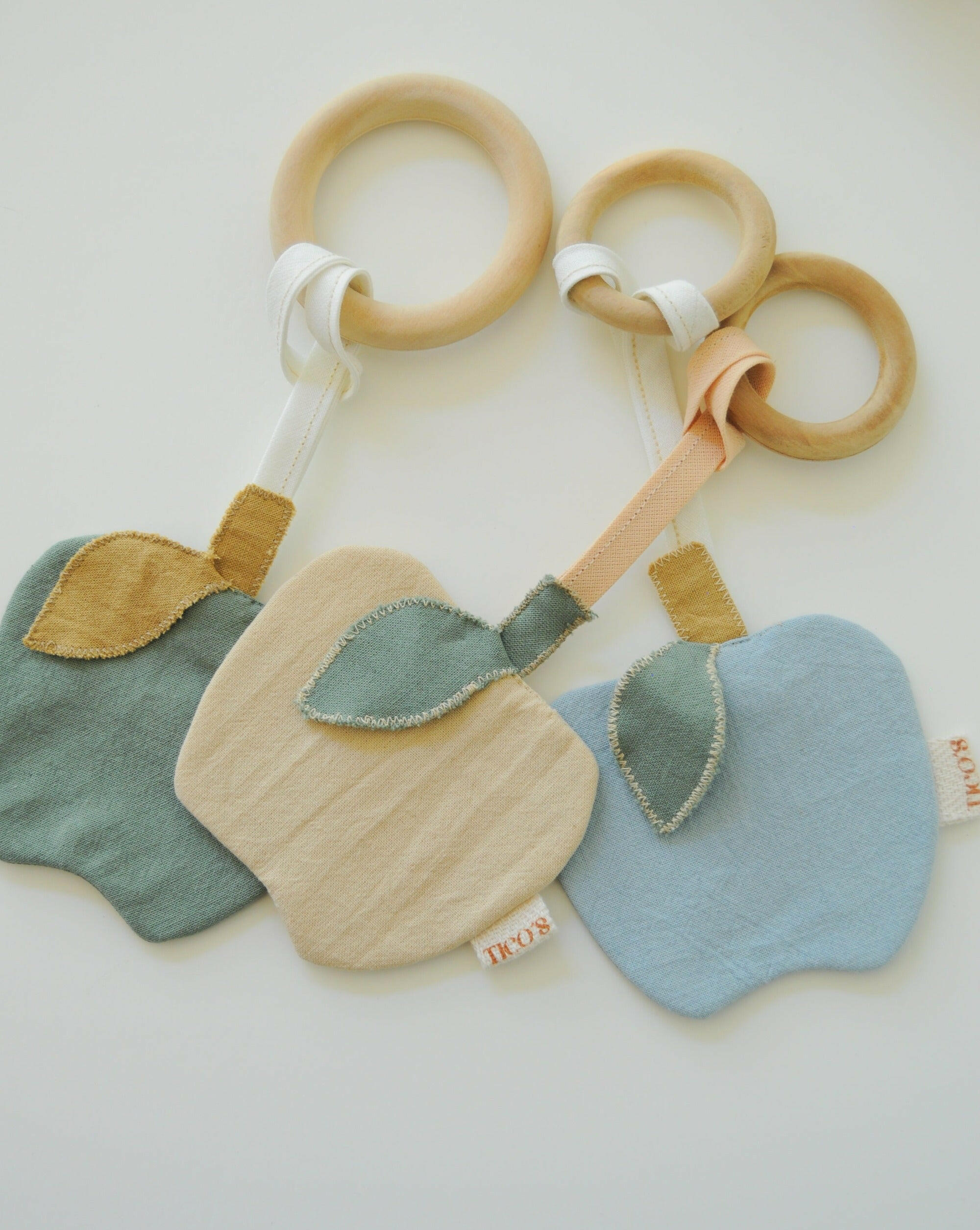 Organic Apple Teether Kids Toys Little Wonder & Co.