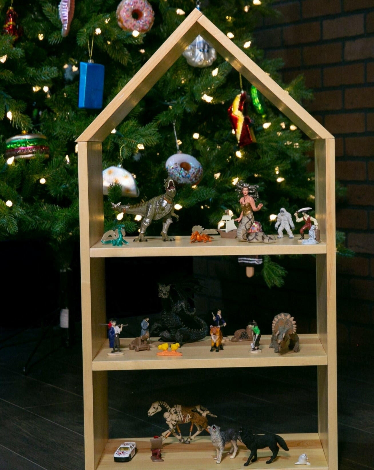 Dollhouse Bookshelf Decor Grove