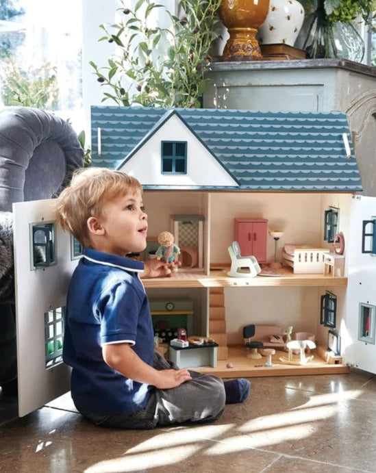 Dovetail House Dollhouses Tender Leaf