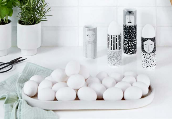 Egg People - Woman - White / Black OYOY