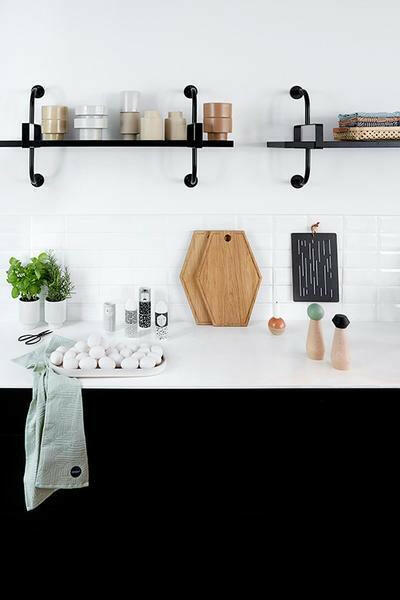 Egg People - Man - White / Black Kitchen OYOY