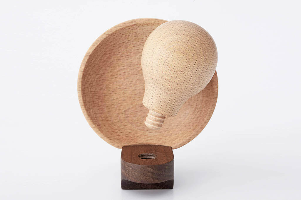 No.5 Wooden Toy Flash Vintage Flash Bulb wooden toy Father's Factory Default Title
