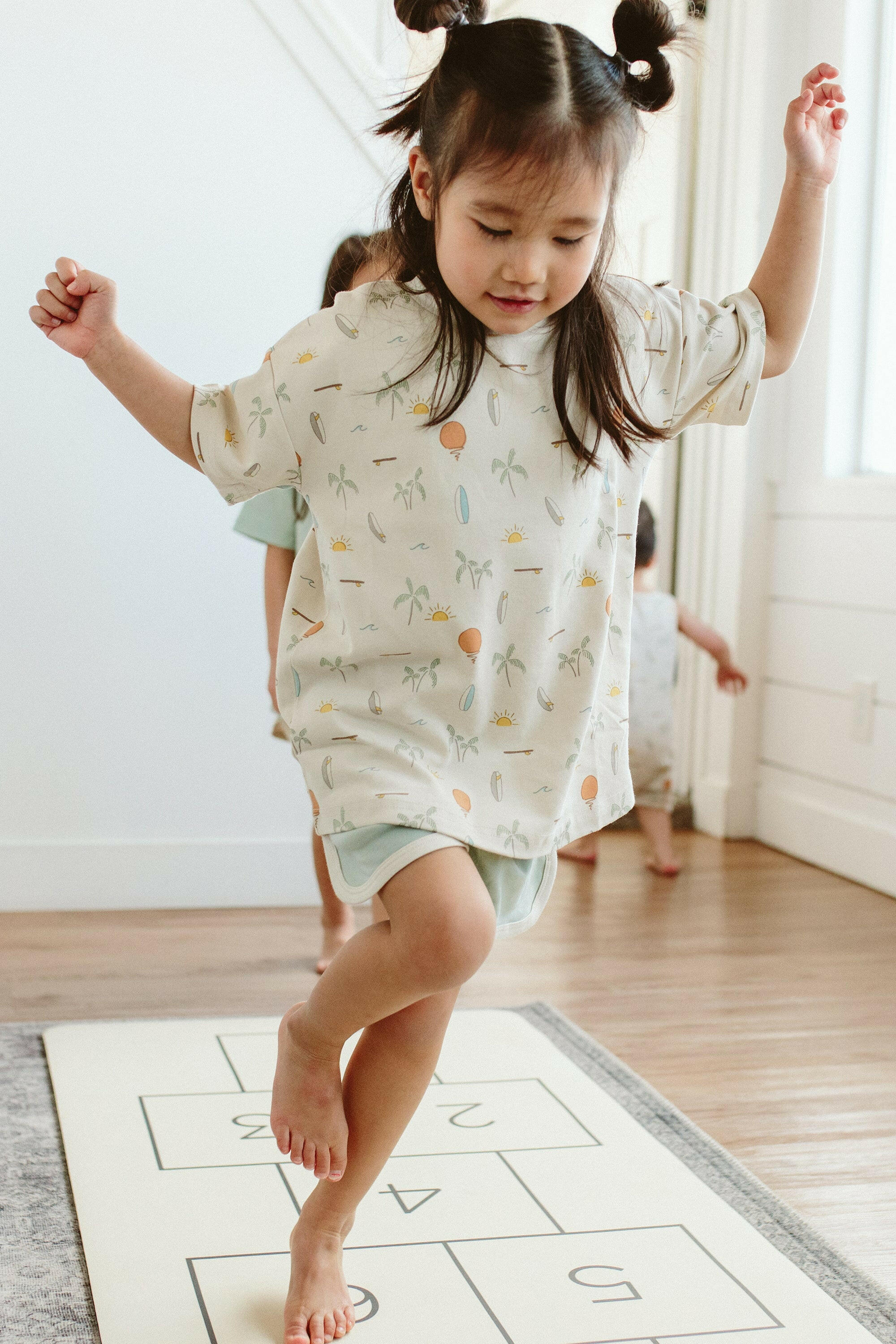 OVERSIZED TEE | SURF'S UP goumikids