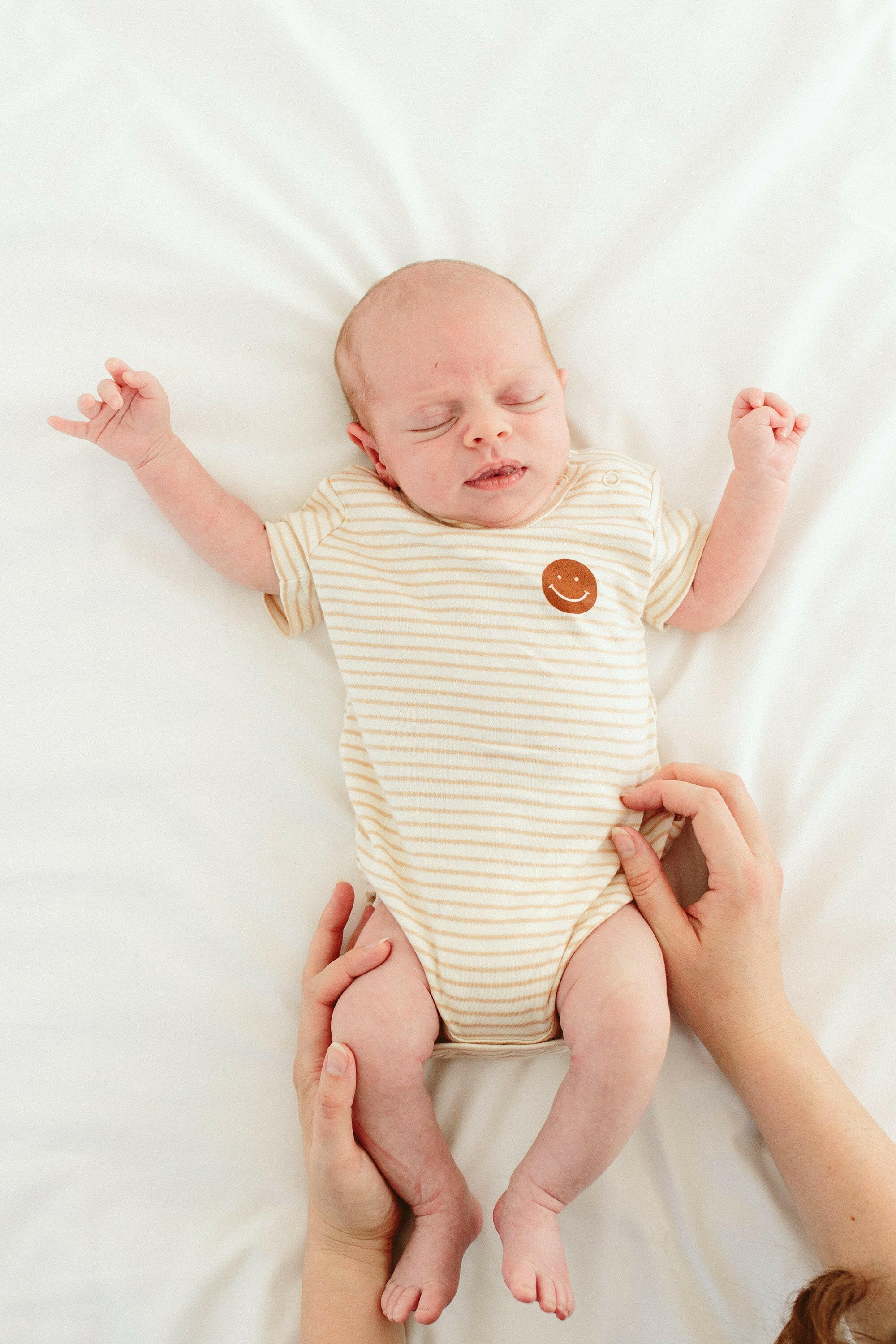 S/S BODYSUIT | HAPPY STRIPE bodysuits goumikids 0-3M