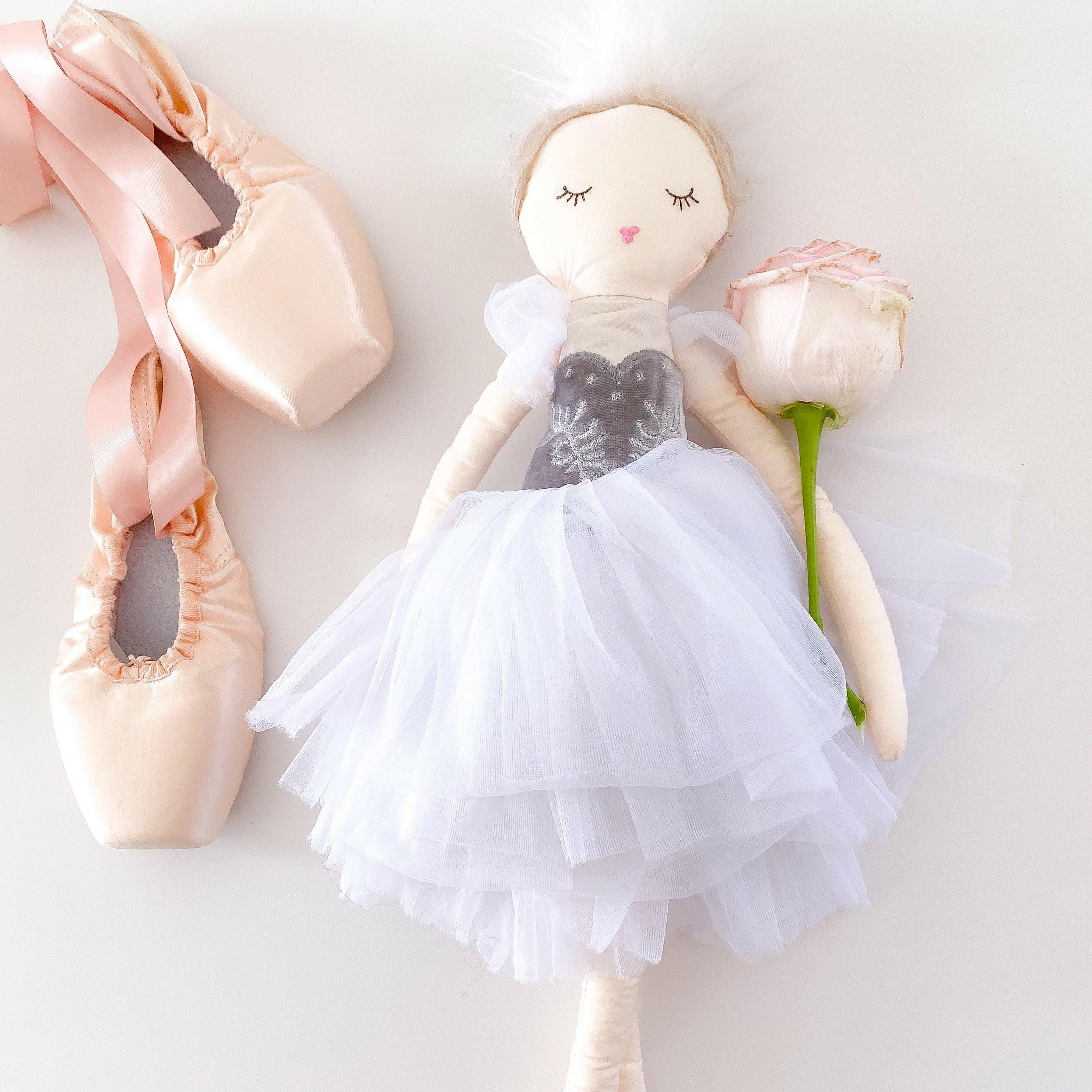 'Nina' Silver Prima Ballerina Doll Doll MON AMI